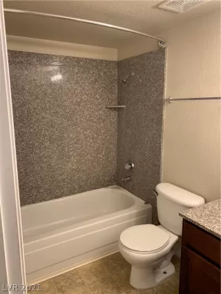 Photo #6: 2260236 Listing 