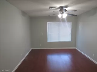 Photo #2: 2260272 Listing 