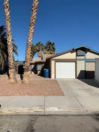 Photo #3: 2260314 Listing