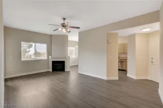 Photo #3: 2260325 Listing 