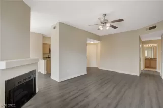 Photo #4: 2260325 Listing 