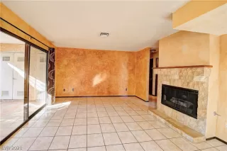 Photo #4: 2260330 Listing 