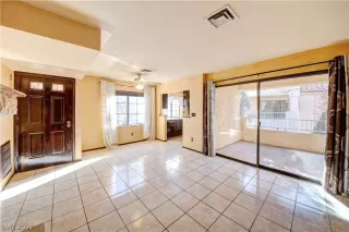 Photo #6: 2260330 Listing 