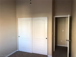 Photo #3: 2260411 Listing 