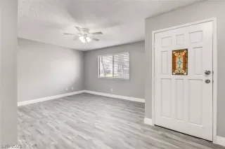 Photo #2: 2260461 Listing 