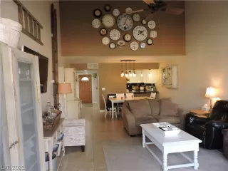 Photo #4: 2260464 Listing 