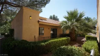 Photo #3: 2260466 Listing