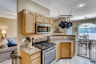 Photo #2: 2260507 Listing