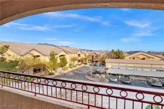 Photo #2: 2260508 Listing 