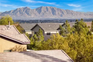 Photo #3: 2260508 Listing 