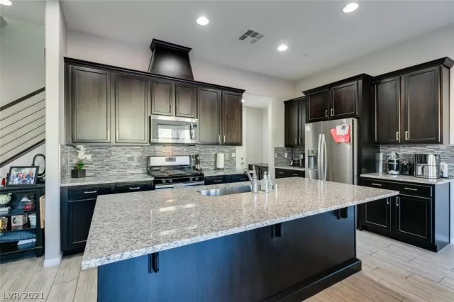 MLS: 2260613 Condo For Sale