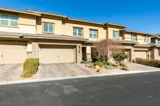 Photo #3: 2260613 Listing 