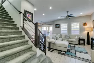 Photo #5: 2260613 Listing 