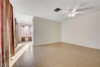 Photo #5: 2260614 Listing 