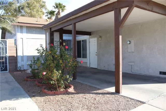 MLS: 2260625 Condo For Sale