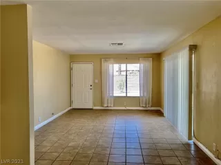 Photo #4: 2260625 Listing 