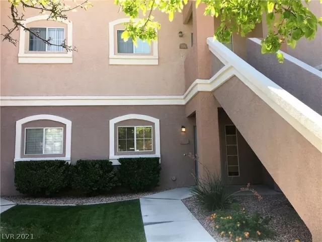 MLS: 2260627 Condo For Sale