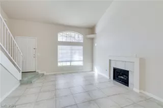 Photo #1: 2260634 Listing