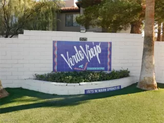 Photo #2: 2260671 Listing