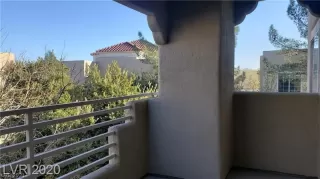 Photo #5: 2260682 Listing