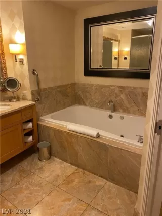 Photo #6: 2260708 Listing