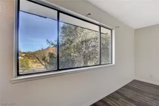 Photo #5: 2260720 Listing 