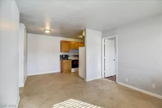 Photo #3: 2260723 Listing 