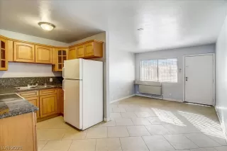 Photo #5: 2260723 Listing 