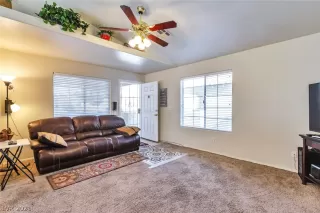 Photo #2: 2260741 Listing 