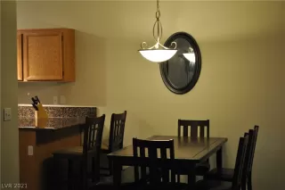 Photo #2: 2260755 Listing