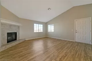 Photo #2: 2260763 Listing 