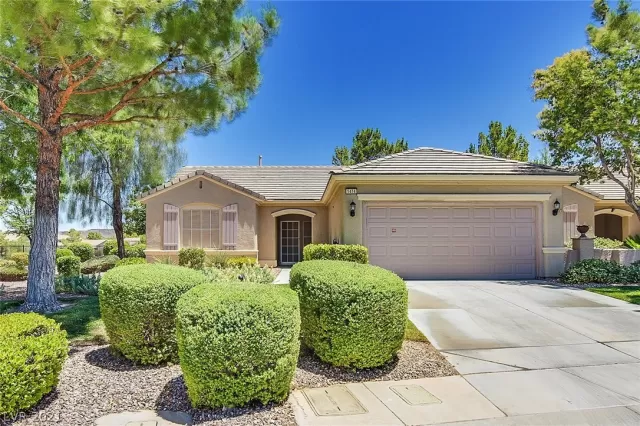 MLS: 2260823 Condo For Sale