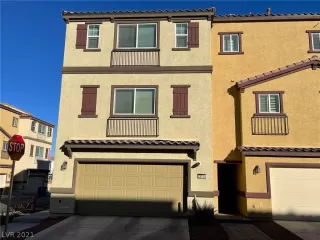 Photo #1: 2260833 Listing 