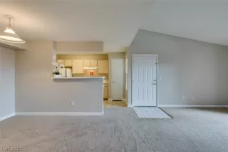 Photo #6: 2260874 Listing 