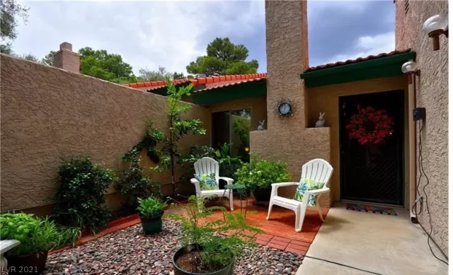 MLS: 2260875 Condo For Sale