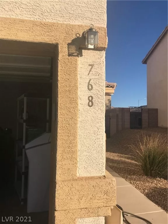 MLS: 2260880 Condo For Sale