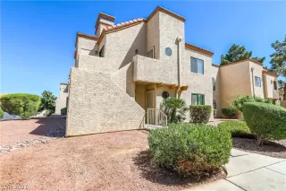 Photo #1: 2260916 Listing