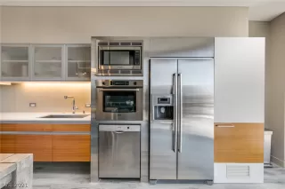 Photo #6: 2261014 Listing