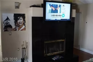 Photo #5: 2261016 Listing