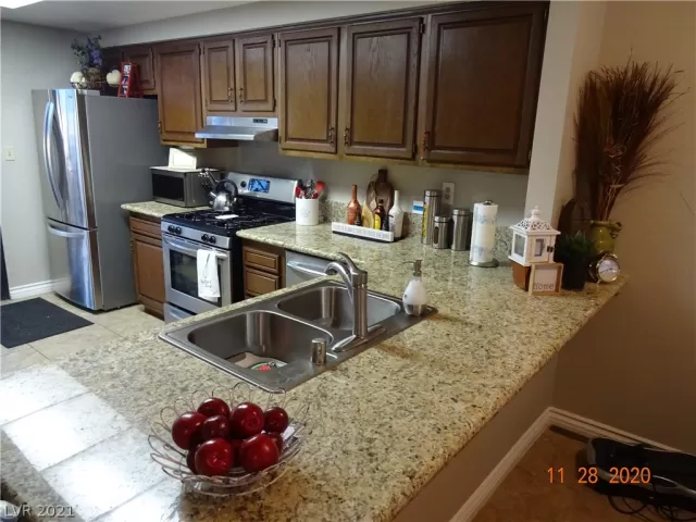 MLS: 2261113 Condo For Sale