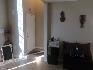 Photo #4: 2261113 Listing 