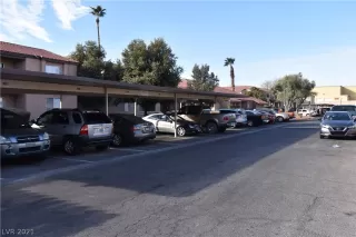 Photo #1: 2261136 Listing 