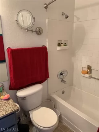 Photo #4: 2261264 Listing