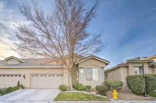 Photo #2: 2261314 Listing