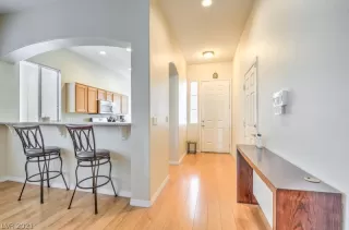 Photo #6: 2261314 Listing