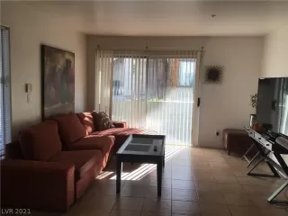 Photo #1: 2261319 Listing