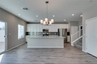 Photo #3: 2261349 Listing 