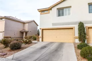 Photo #1: 2261377 Listing 