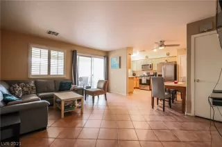 Photo #3: 2261377 Listing 