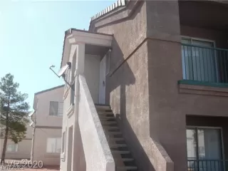 Photo #1: 2261400 Listing